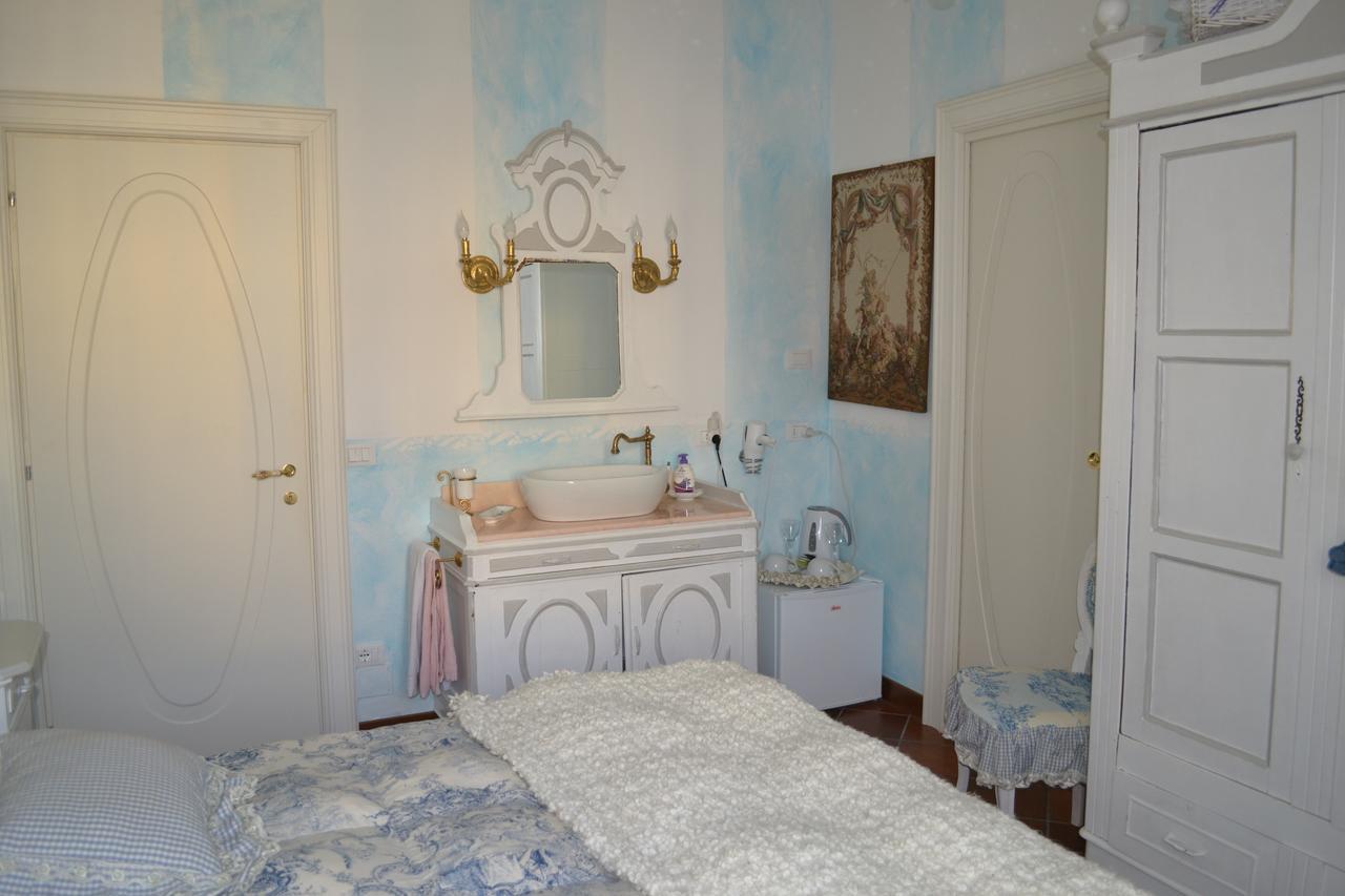 B&B La Maison Degli Angeli Desenzano del Garda Ngoại thất bức ảnh